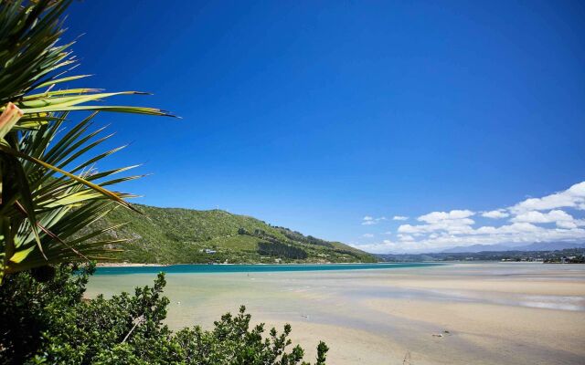 Under Milkwood Resort