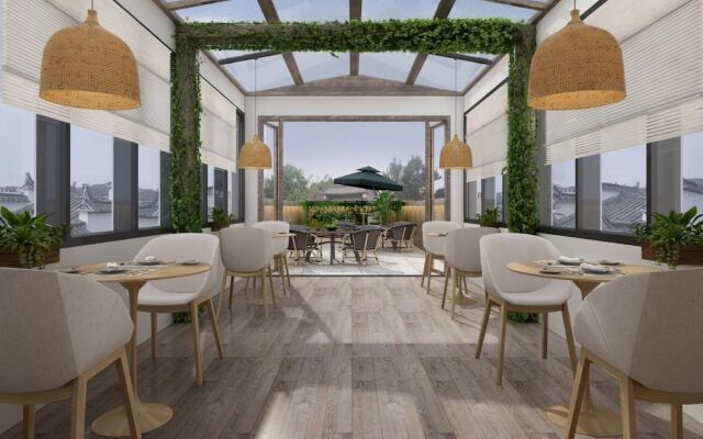 Suzhou Cloud Art Inn