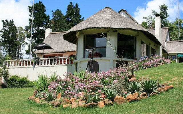 Thatchings Guest House