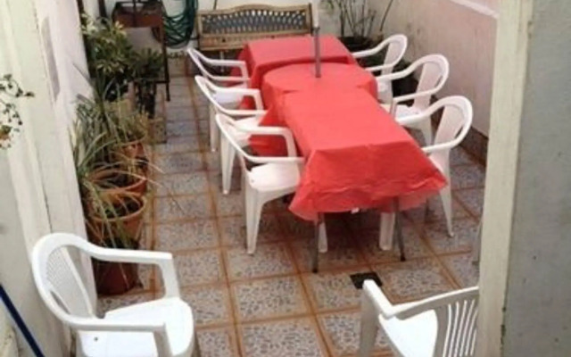 Travellers Place Hostel