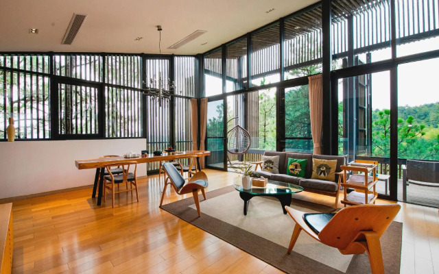 Meijie Mountain Hotspring Resort