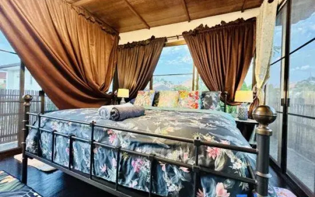Paradise villa 2