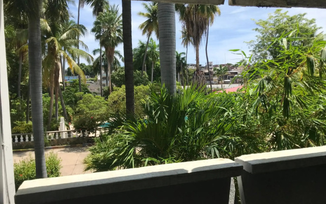 Las Hamacas