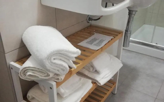 215 addaura luxury room