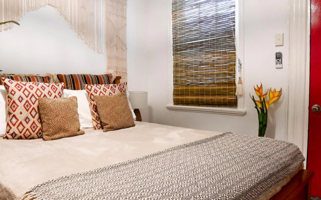 Manly Waves Studios & Apartments