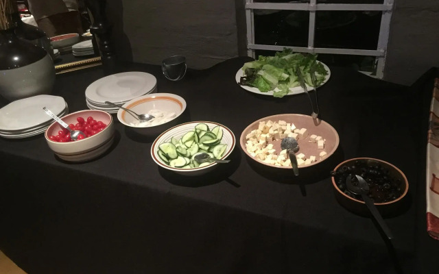 Airport Bird & Game Lodge