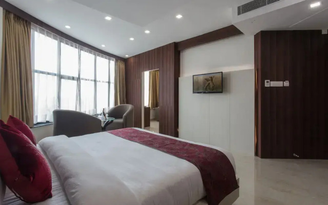 Hotel Central Plaza