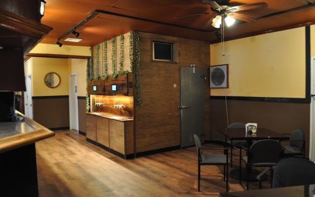 K7 Bed & Breakfast