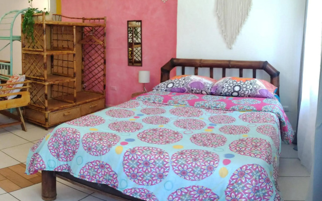 Cool Vibes Beach Hostel