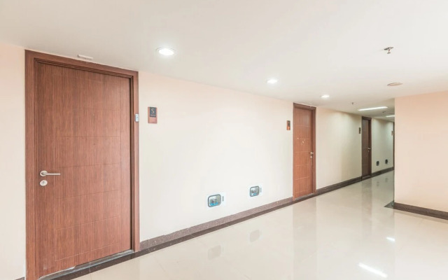 Oyo 268 Cinere Resort Apartement