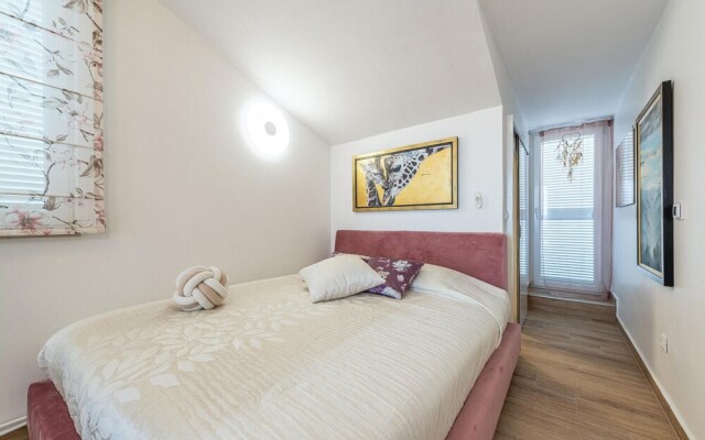 Amazing Apartment in Zadar With 3 Bedrooms and Wifi