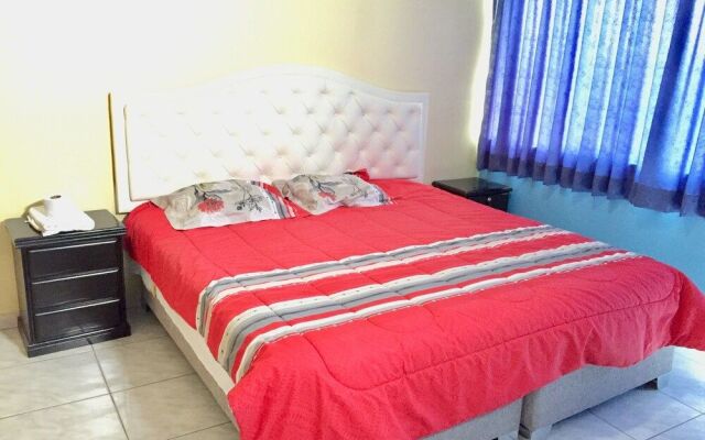 Hotel Los Ficus