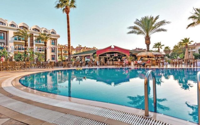 Club Anastasia - Family Hotel