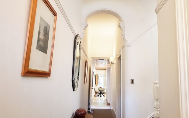 Palazzina Victorian 6 Bedrooms Carlton