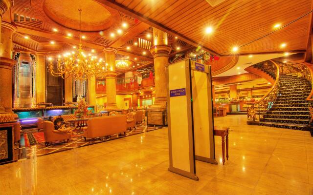 Planet Holiday Hotel & Residence