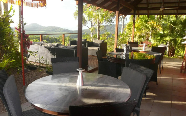 Mai Tai Resort