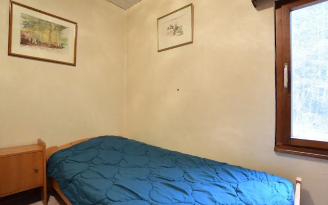 Detached Chalet in Lovely Hiking Region