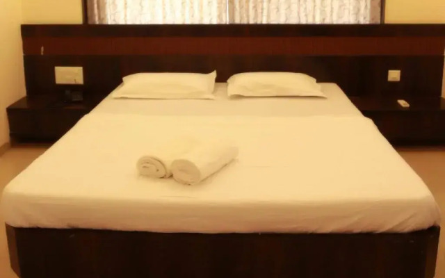 Hotel Sai Ramanand