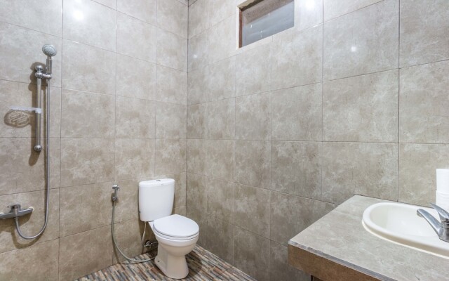 RedDoorz near Duyung Beach Sanur