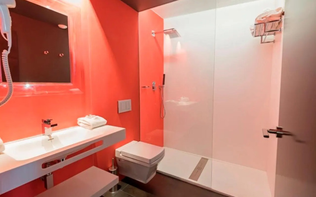 MYR Plaza Mercado & Spa