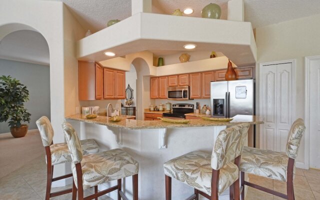 The Shire 4 Bedroom House w Pool - 4704TS