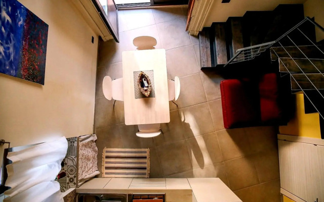 Center Street Apartment