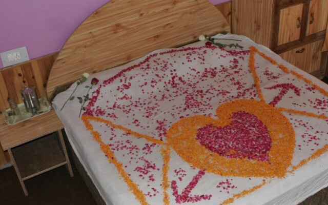 Rudra Holidays Hotel