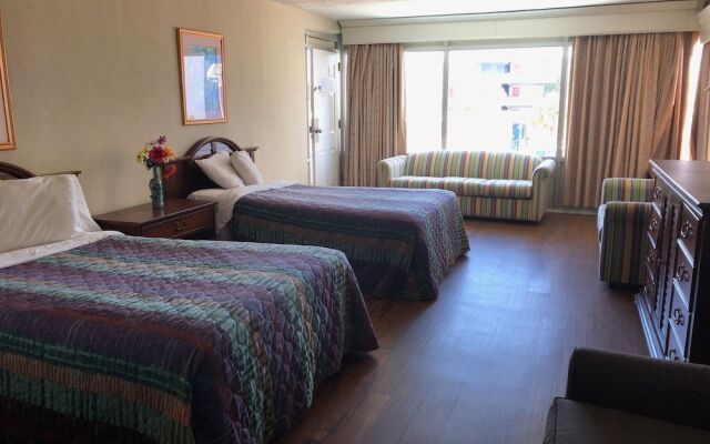 Ocean 5 Hotel