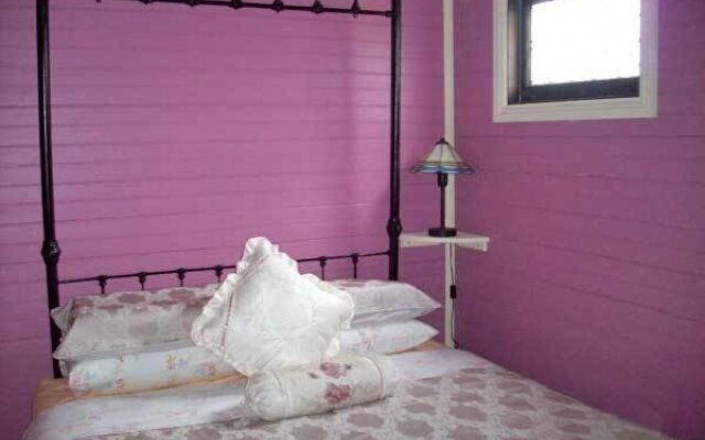 Colby Cottages, Wooragee near Beechworth