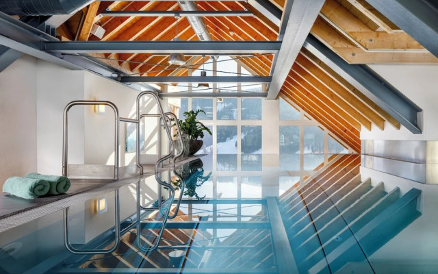 Hirschen Guesthouse - Village Hotel