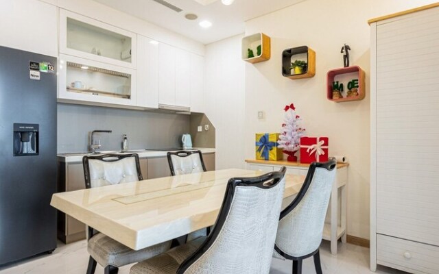 2 Bed Landmark 81