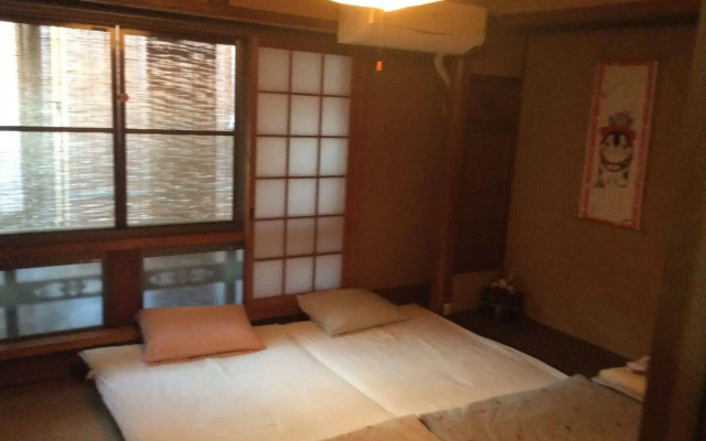 TANAKA-ya