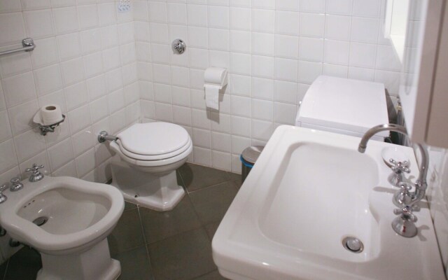 BnButler - Alzaia Naviglio Grande 46