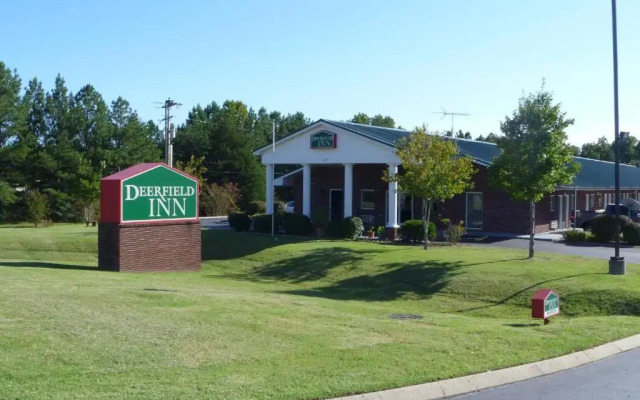 Deerfield Inn & Suites