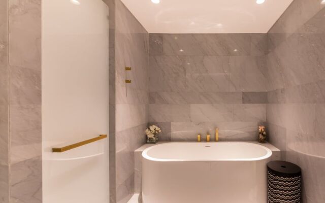 Maison Privee - Five Residence