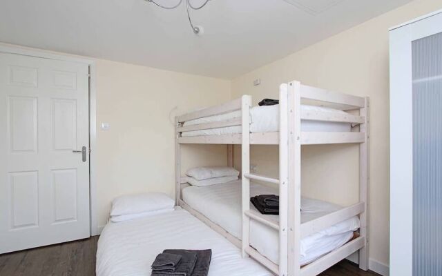 The Shore Family Apartment