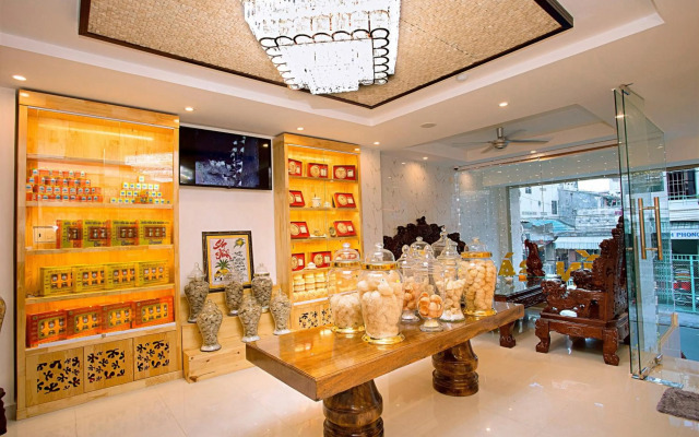 Rex Hotel and Apartment