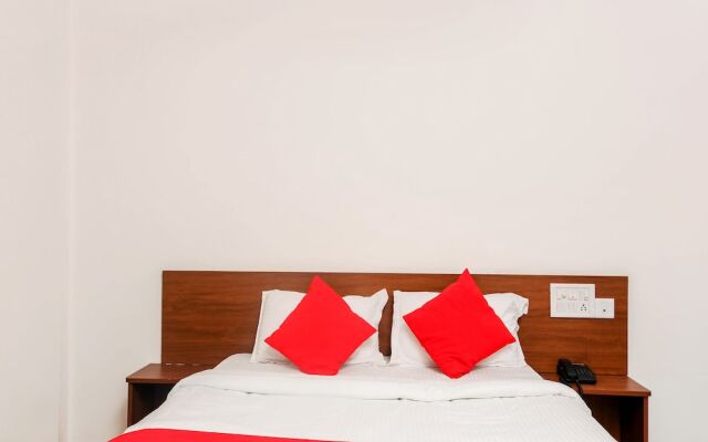 Samruddhi Lodge By OYO Rooms