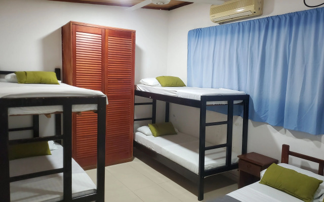 Ayenda 1607 Hotel Tamaca Real