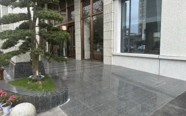 Yunxi Hotel
