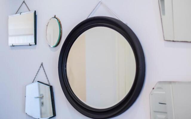 Oltrarno Lily Suite C0VID-19 PRECAUTIONS