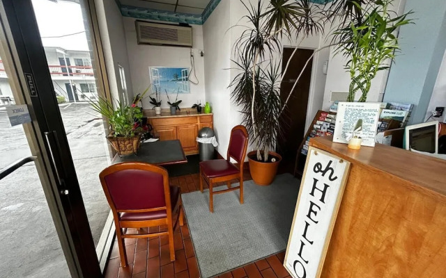 OYO Travelers Inn