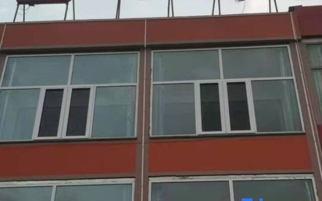 Pianguan Laoniuwan Business Hotel