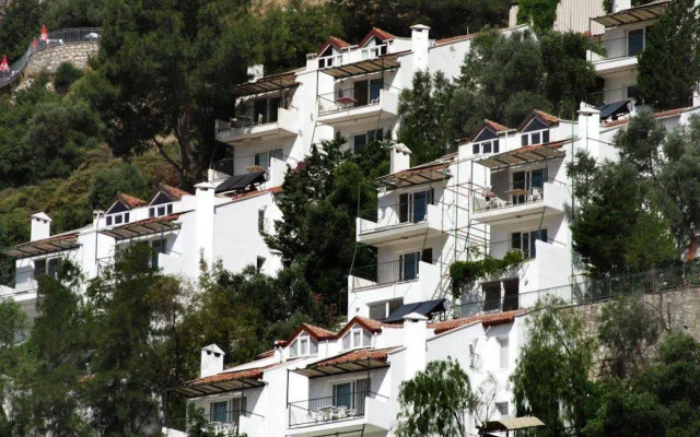 Serena Suites