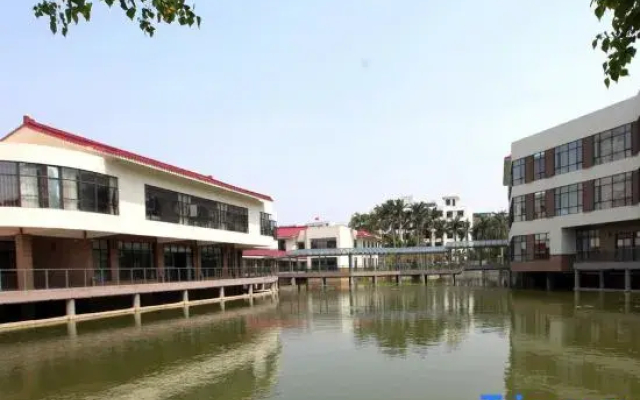 Yingbin Hotel