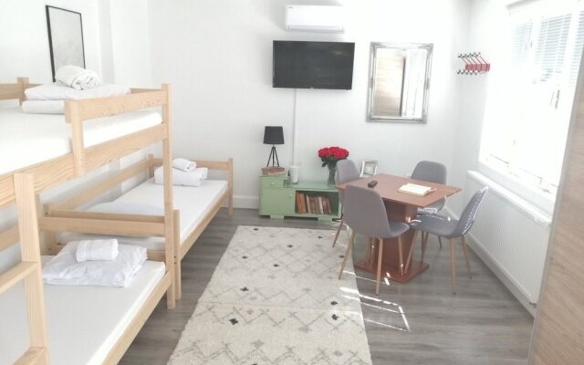 Hostel Eva