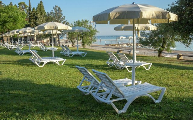 Holiday Park In A Beautiful Location With Many Facilities, Near Beach, Piran 5 Km Away