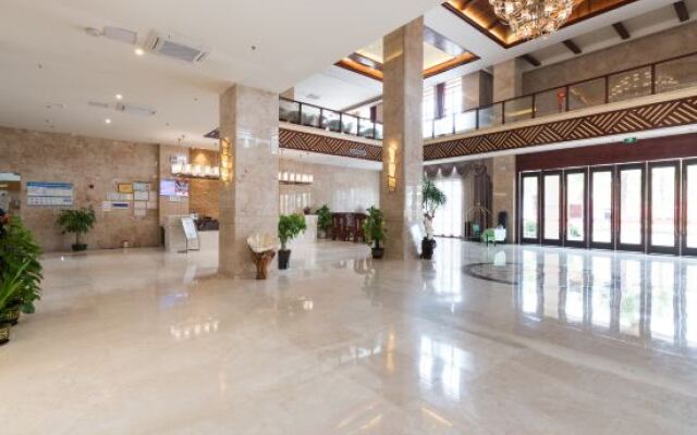 Vienna Hotel （Danzhou Baimajing Store）