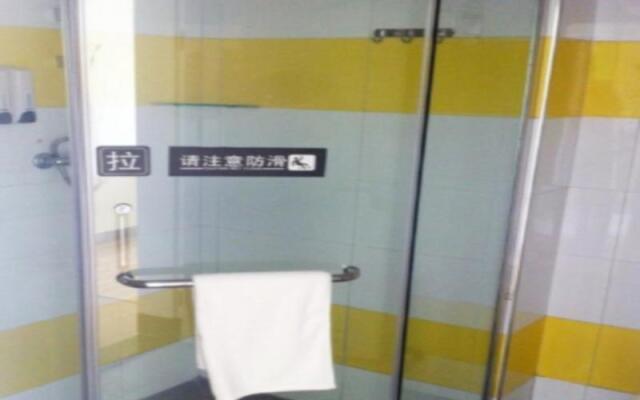 7 Days Inn Yuncheng Zhongyin Branch