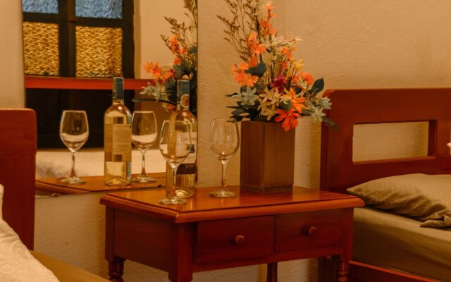 Hosteria Colonial